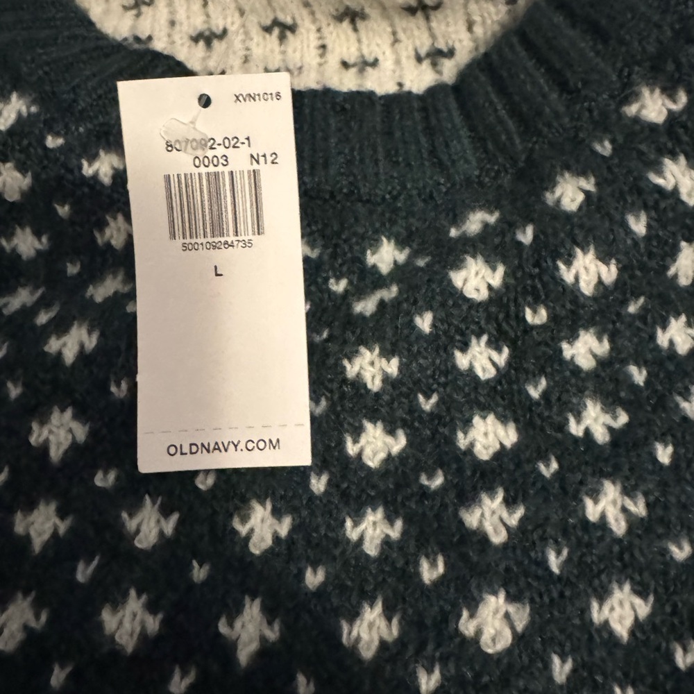 Holiday Sweater - Picture 3 of 4